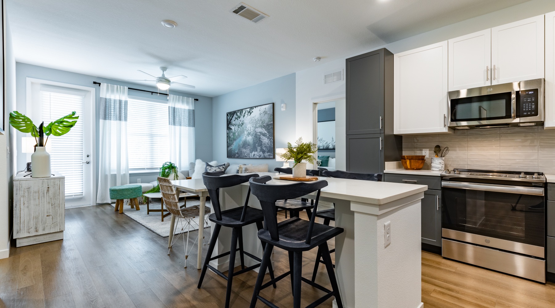 Kitchen with island and bar stool seating